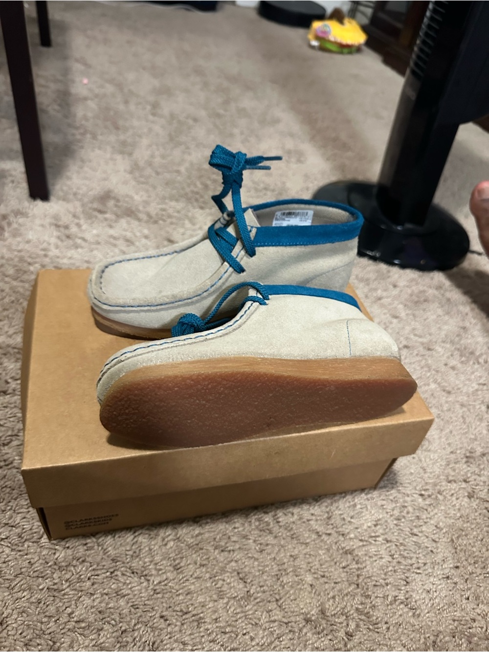 Kids Wallabee Boots- Sand Combo